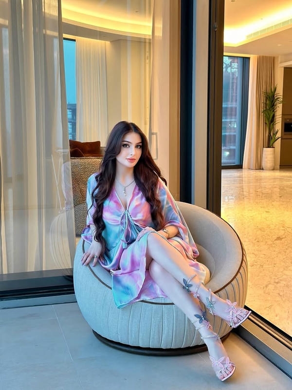 Stylish Girls dp latest