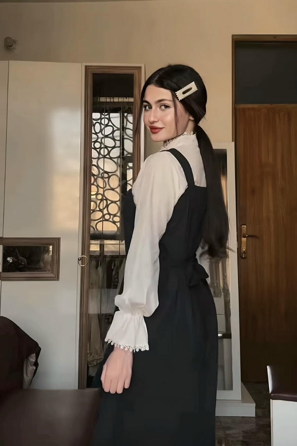 Stylish Girls dp new