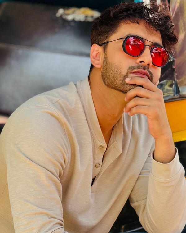 Smart Handsome Boy dp