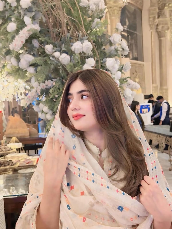 Cute Girl DP for Instagram