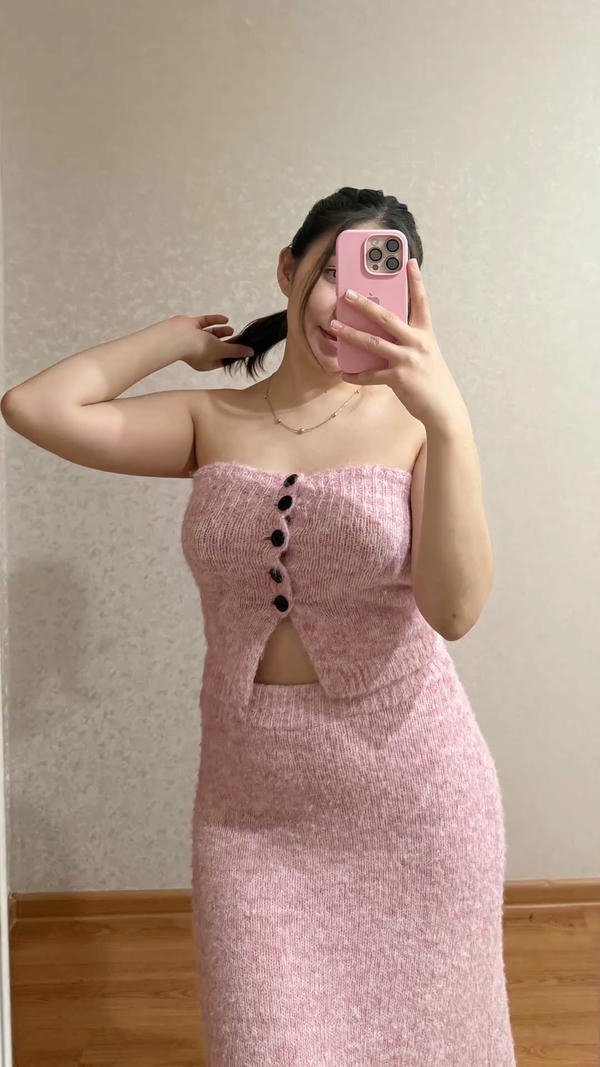Cute Girl Hide Face Profile Picture