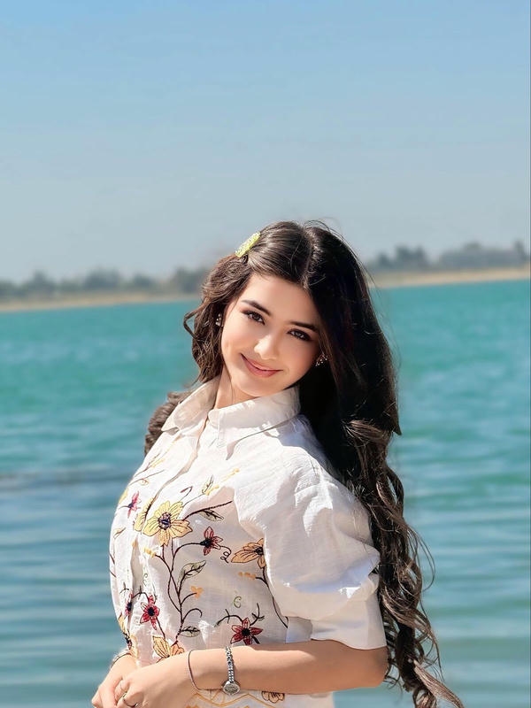 Cute Girl Image