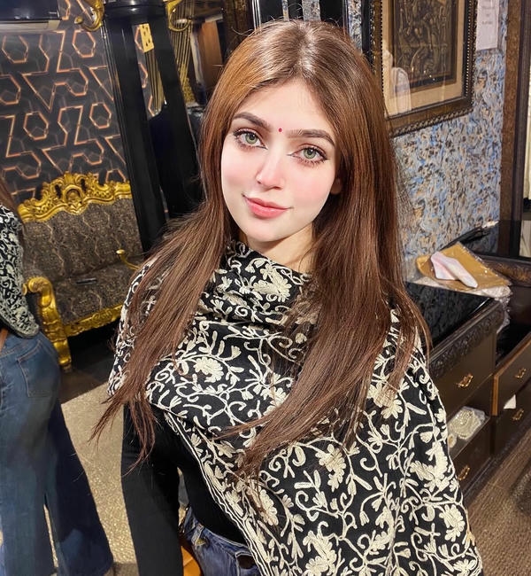 Cute Girl Images HD