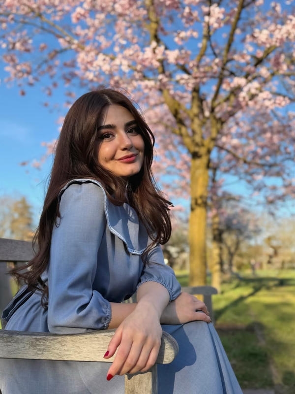 Cute Girl Profile Picture