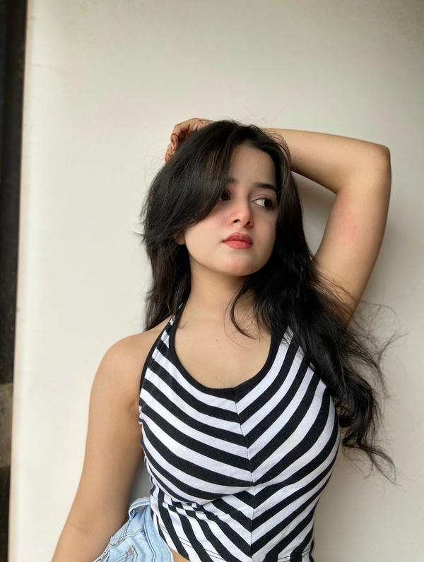 Cute Girl pic Pinterest