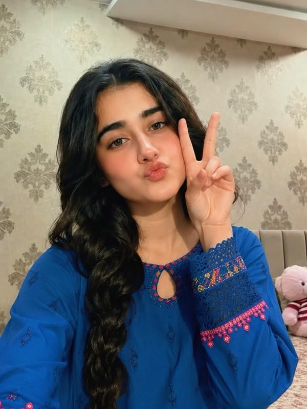 Cute Girl pic new