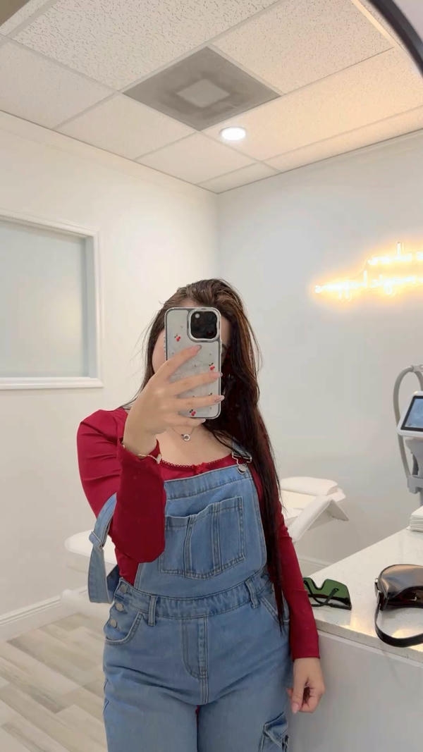 Hidden Face dp for Girls cute