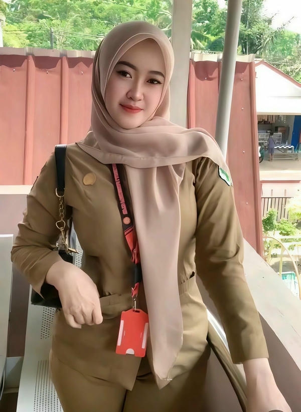 Instagram Hijab Girl DP