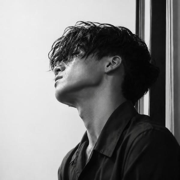 Sad Boy dp in rain