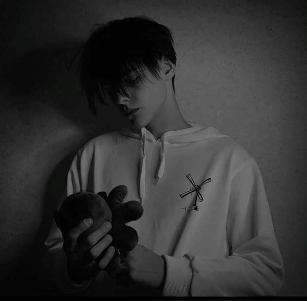 Sad Boy dp broken heart