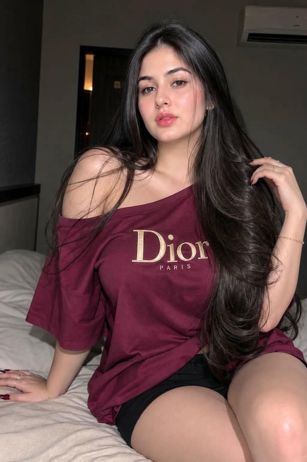 Cute Girl Image for Profile