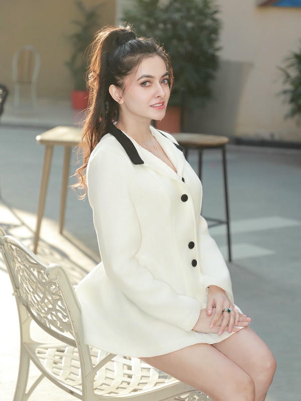Stylish Girls dp stylish girl photo