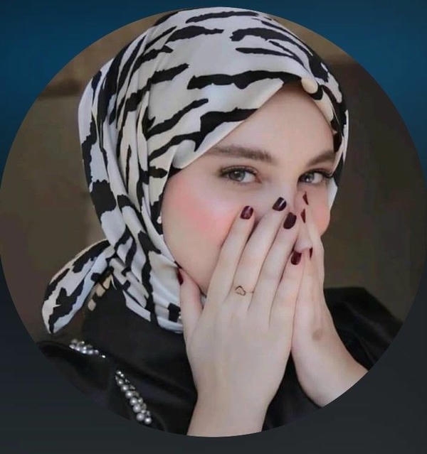 Hidden Face Girl DP with Mask